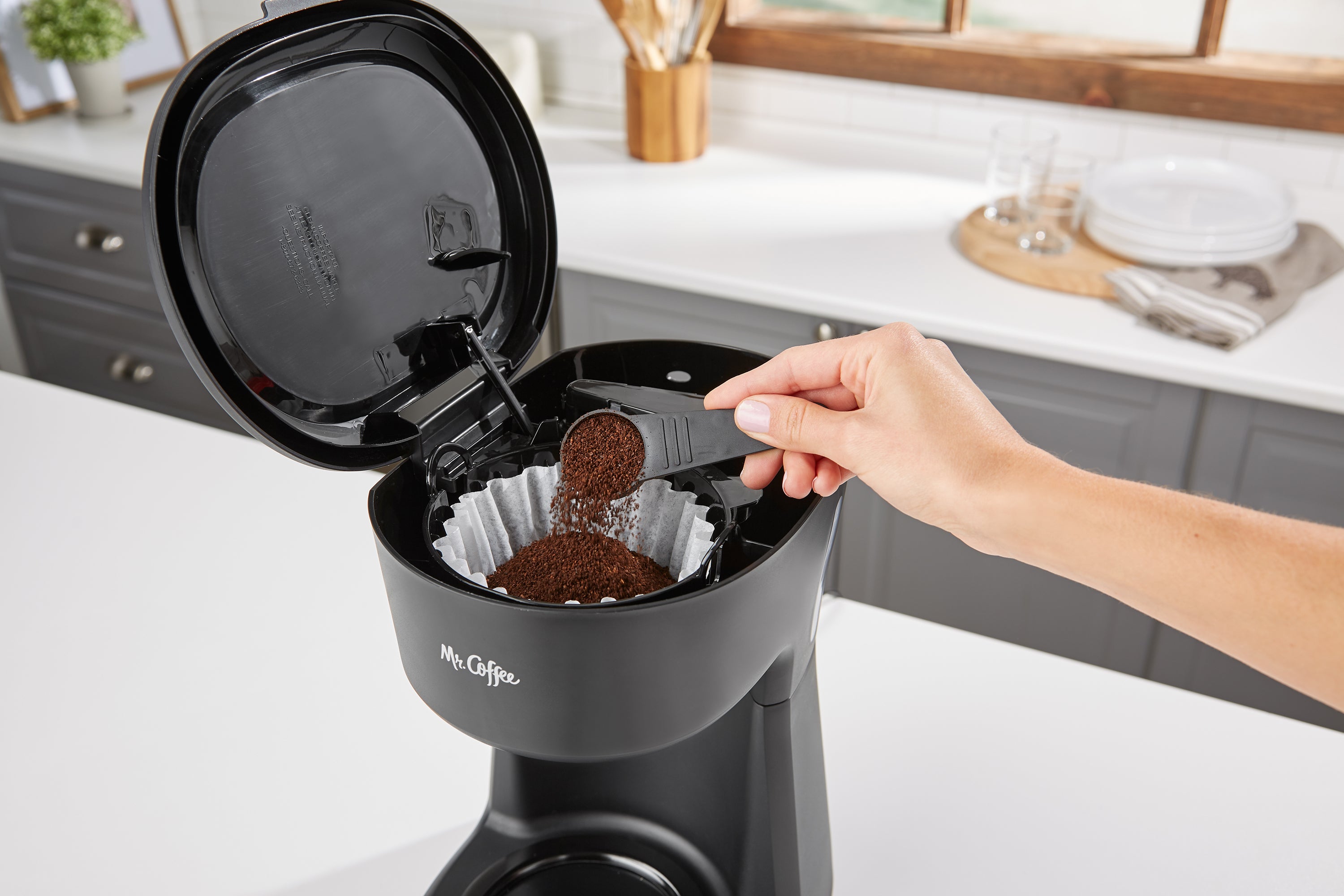 12 Cup Coffee Maker with Easy on/off LED Switch, Black